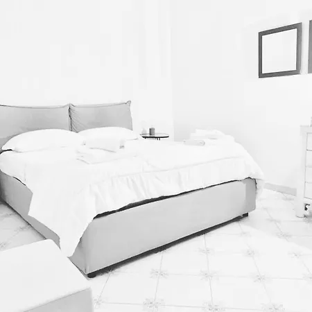 Dimora Dei Mercanti 펜션 살레르노